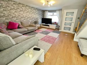 Lounge- click for photo gallery